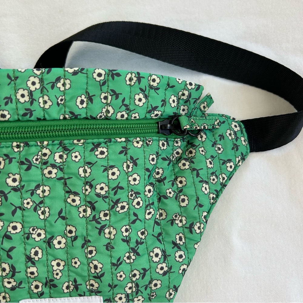Things Between Green Floral Quilted Mini Waist Bag - Picture 3 of 6